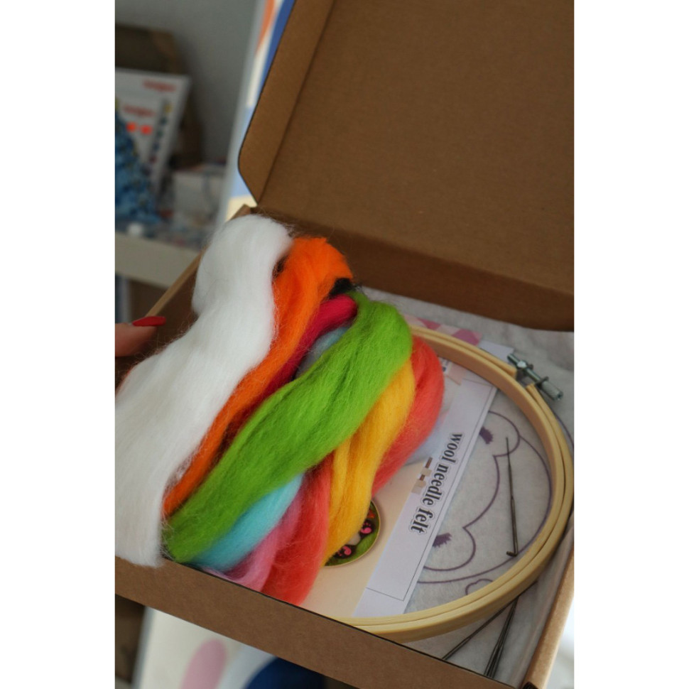 Набір для валяння картини із вовни “Прованський ранок” Brushme EFL002 діаметр 20 см