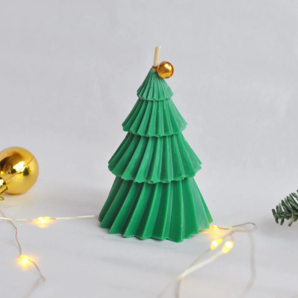 Новорічна свічка ручної роботи із соєвого воску «Christmas tree» Spokiy SP2392, 80 г