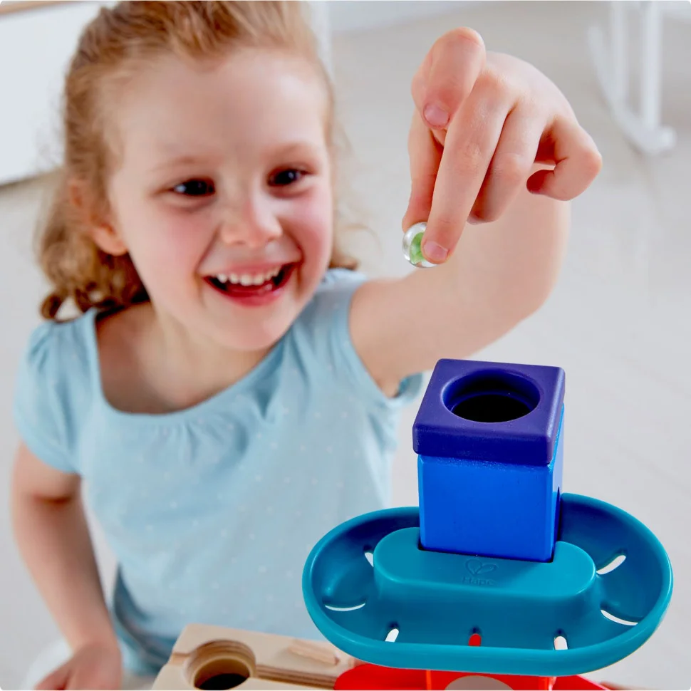 Конструктор-лабиринт Quadrilla Клиффхэнгер Hape E6020, 94 детали