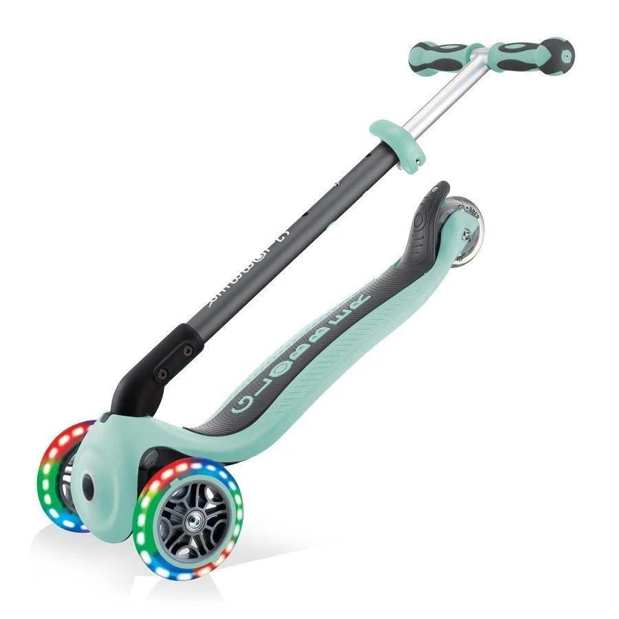 Дитячий самокат 3-х колесный GO UP SPORTY GLOBBER 452-706-4 м'ятно-фісташковий, колеса що світяться, до 20/50кг