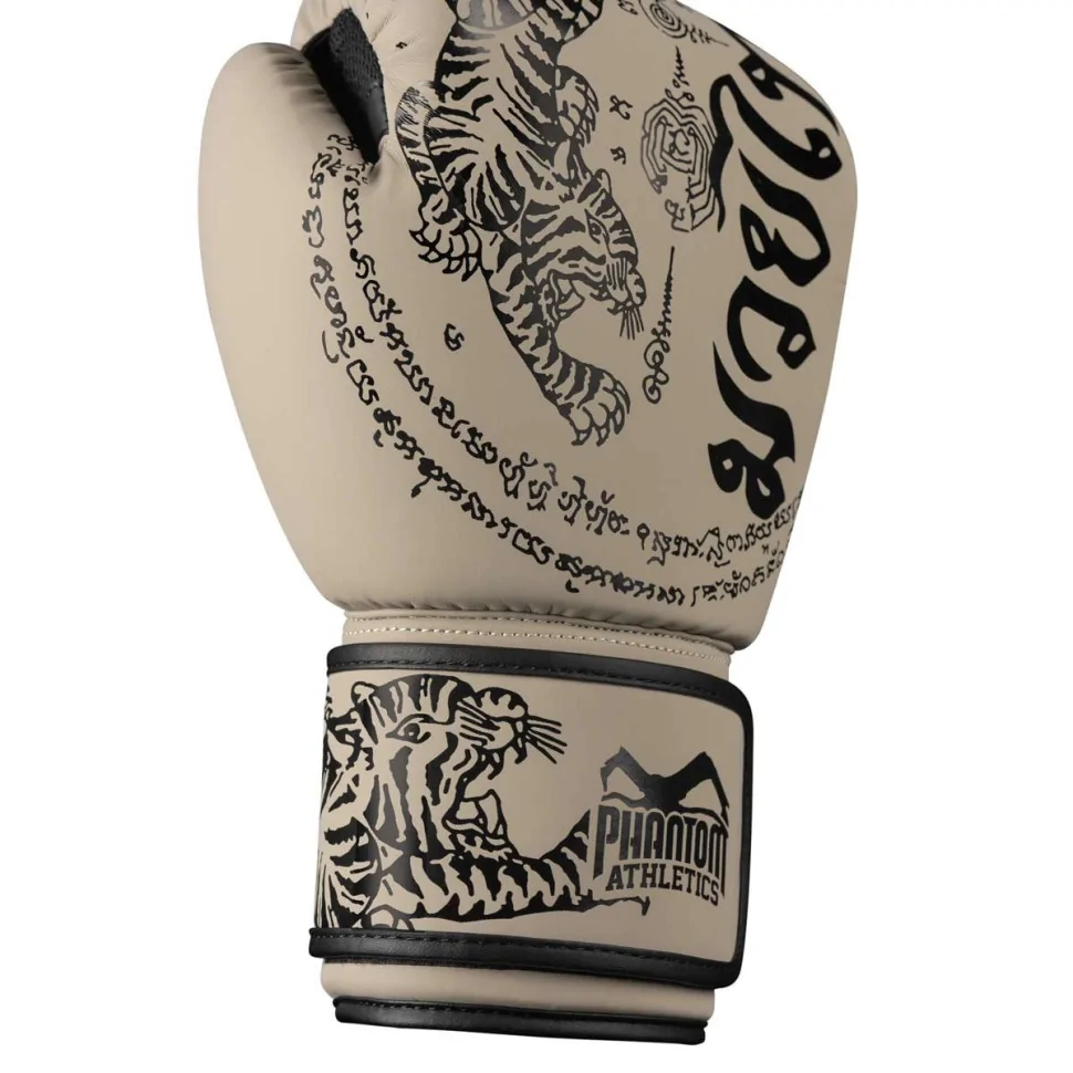 Боксерські рукавиці Muay Thai Phantom PHBG2613-10 Sand 10 унцій (Бинти в подарунок)