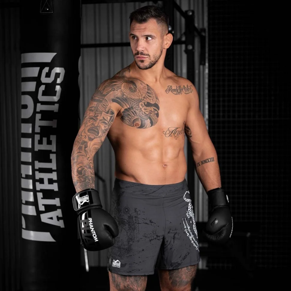 Боксерские перчатки APEX Phantom PHBG2025-16 Black 16 oz