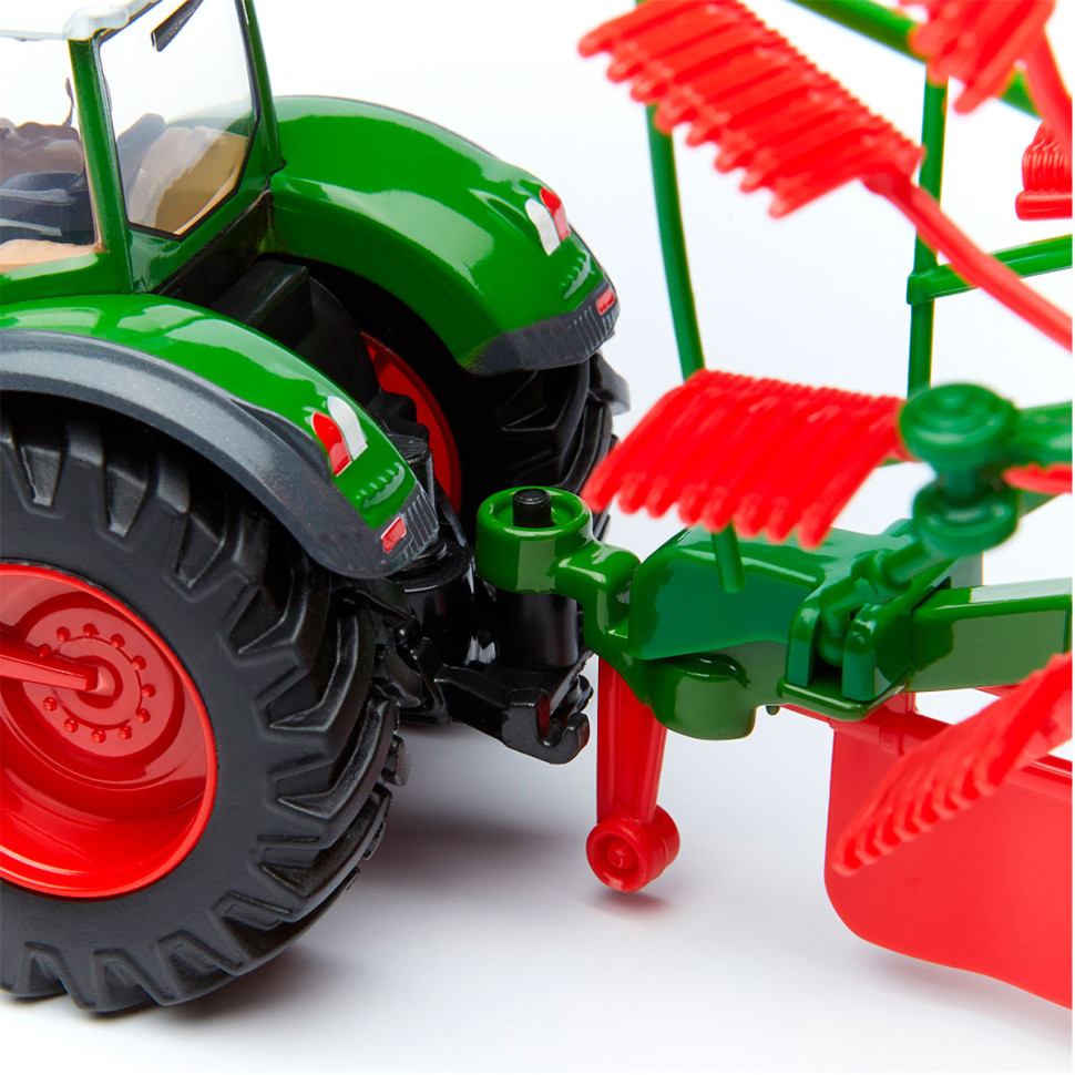 Детская игрушка Трактор Fendt 1050 Vario Bburago 18-31665 c роторными валковыми граблями
