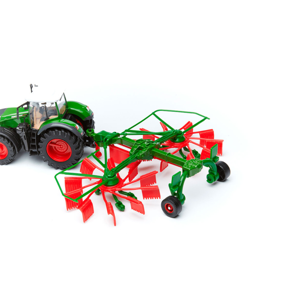 Детская игрушка Трактор Fendt 1050 Vario Bburago 18-31665 c роторными валковыми граблями