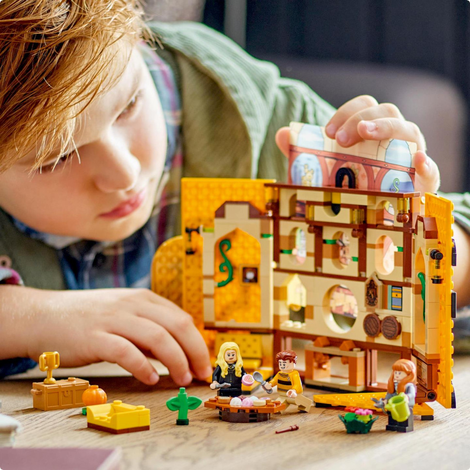 Конструктор Вимпел гуртожитку Гафелпаф LEGO Harry Potter 76412, 313 деталей