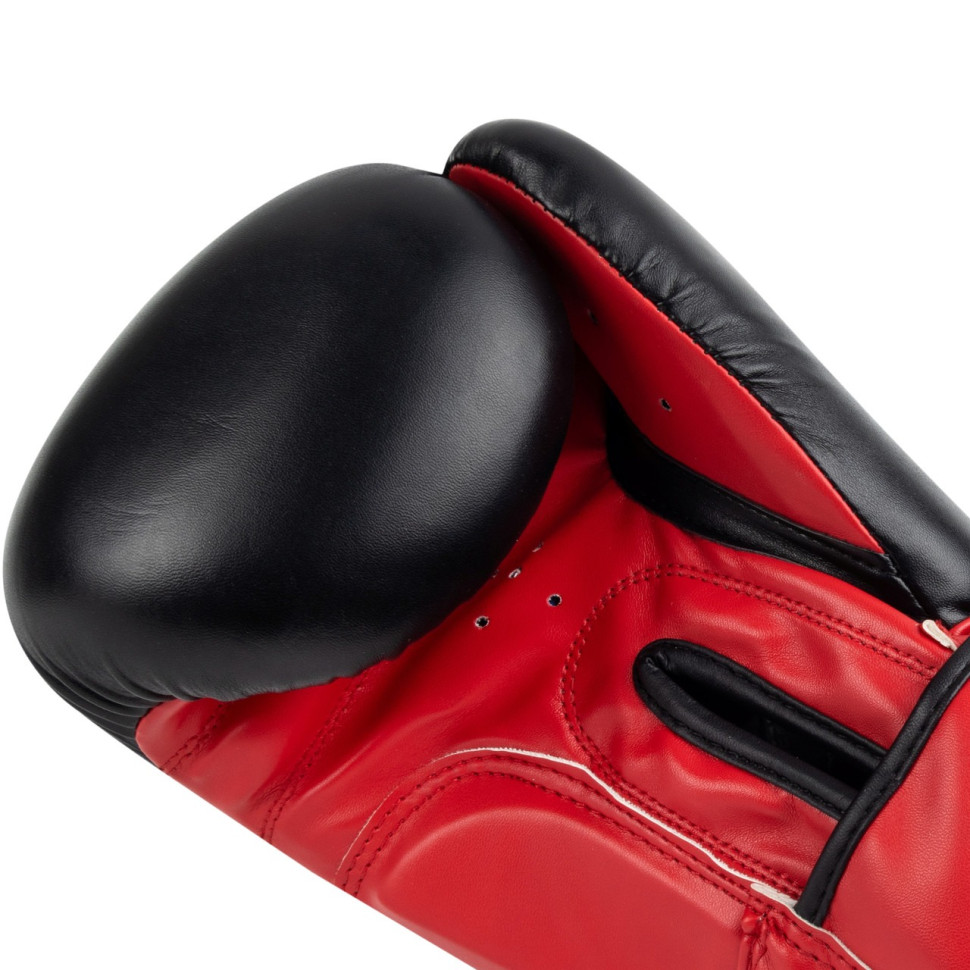 Боксерські рукавички 3004 Classic PowerPlay PP_3004_10oz_Bl/Red, Чорно-Червоні 10 унцій