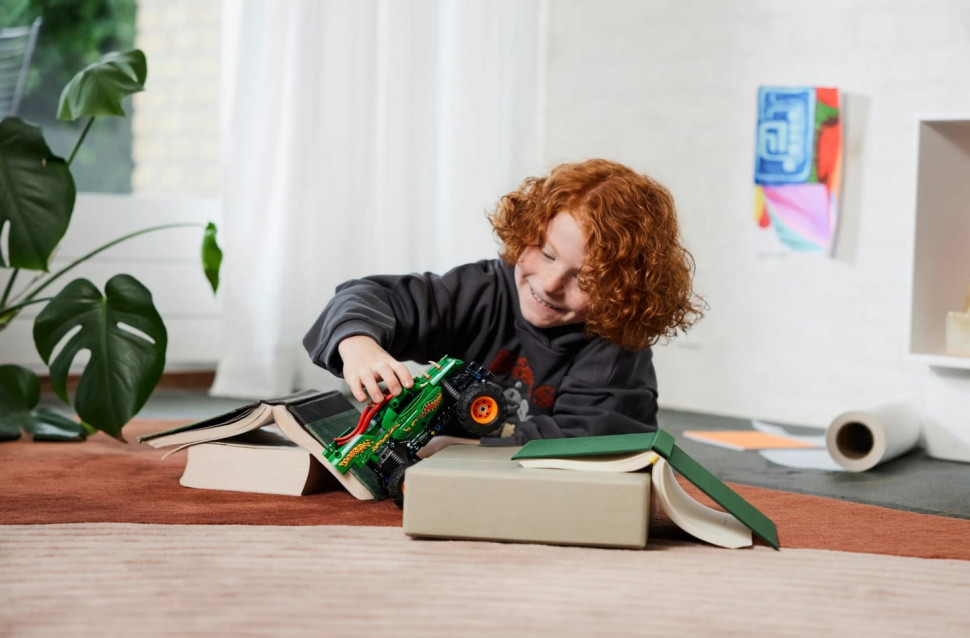 Конструктор LEGO Technic Monster Jam™ Dragon™ 42149