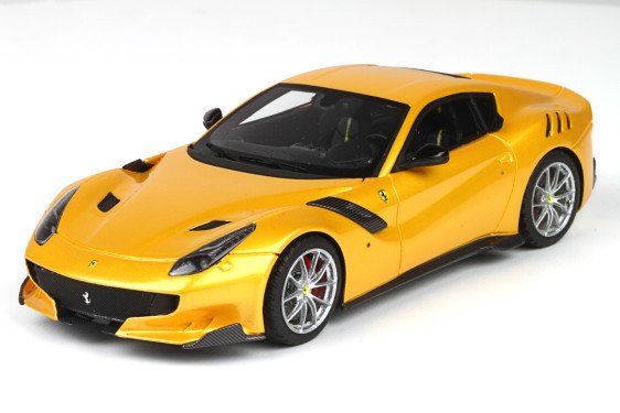 Автомодель - FERRARI F12TDF (ассорти желтый, красный, 1:24)