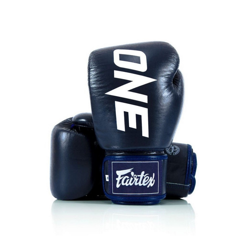 Боксерские перчатки BGV1-ONE Fairtex BGV1-ONE_10oz_Blue 10 унций (бинты в комплекте)