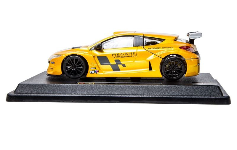 Автомодель - RENAULT MEGANE TROPHY (желтый металлик, 1:24) 18-22115