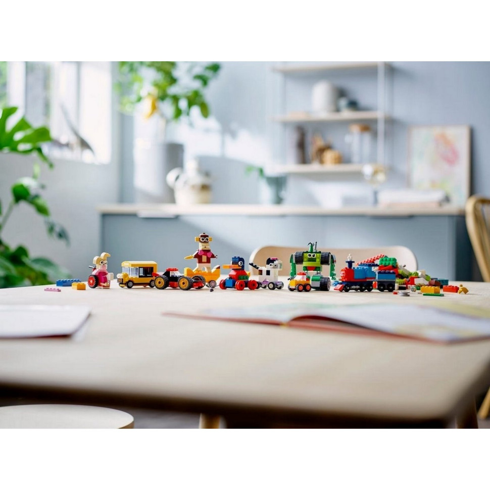 Конструктор LEGO Classic Кубики и колёса 11014