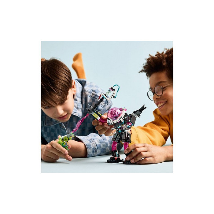 Конструктор Dreamzzz Матео против робота Кибермозга LEGO 71495, 368 деталей
