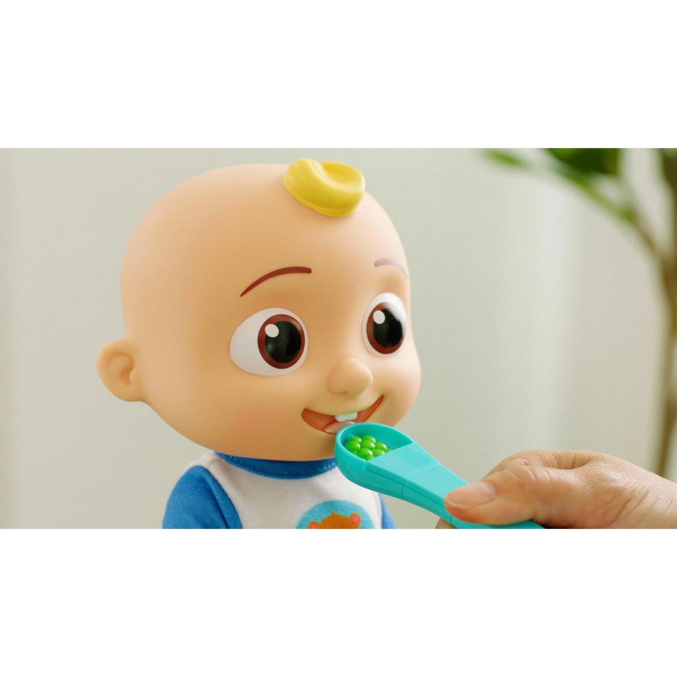 Интерактивные куклы и пупсы: CoComelon Deluxe Interactive JJ Doll Джей Джей со звуком CMW0058