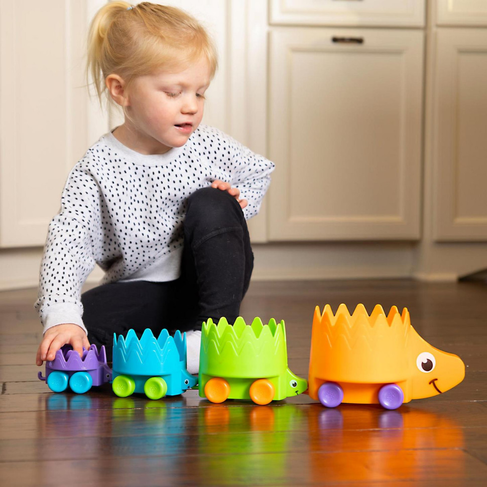 Пірамідка-каталка Їжачки Fat Brain Toys F223ML Hiding Hedgehogs