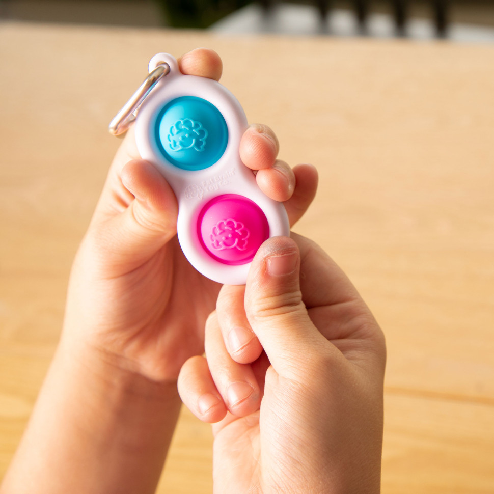 Брелок-антистрес Simpl Dimpl Кнопки Fat Brain Toys F2111ML 4 кольори в асорт. 