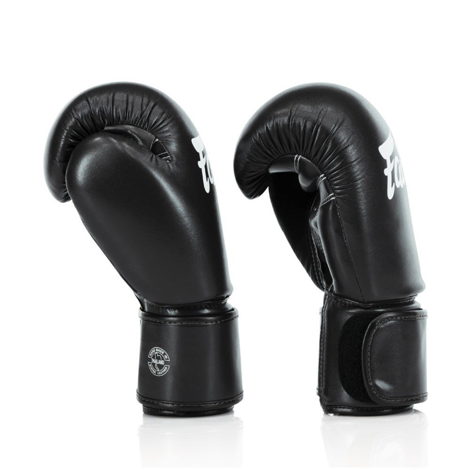 Боксерские перчатки BGV27 Fairtex BGV27_10oz_Black 10 унций (бинты в комплекте)