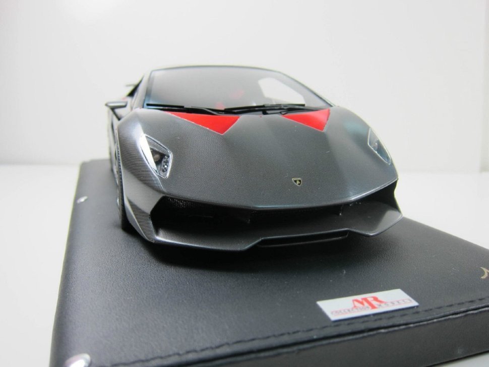 Автомодель - LAMBORGHINI SESTO ELEMENTO (серый металлик, 1:24) 18-21061