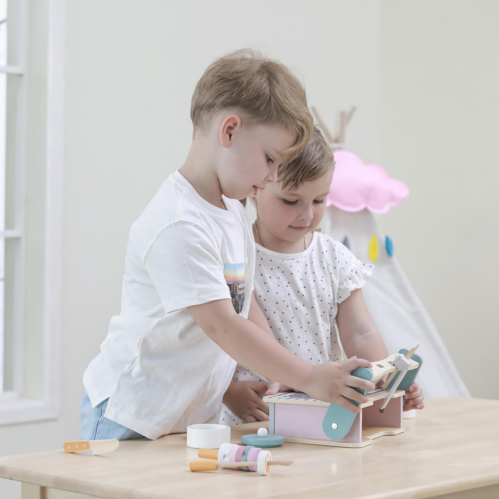 Детская плита с посудой и грилем Viga Toys PolarB 44032 складная