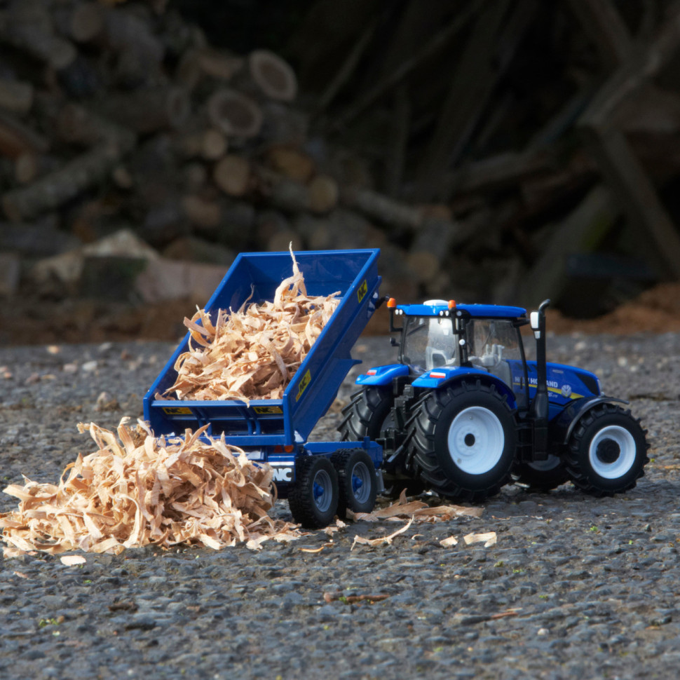 Модель Трактор New Holland T6 NC Tilt Britains 43268B 1:32 с прицепом-самосвалом 