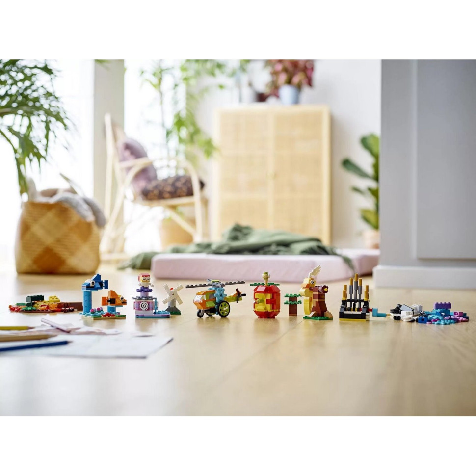 Конструктор LEGO Classic Скринька для творчості 10713