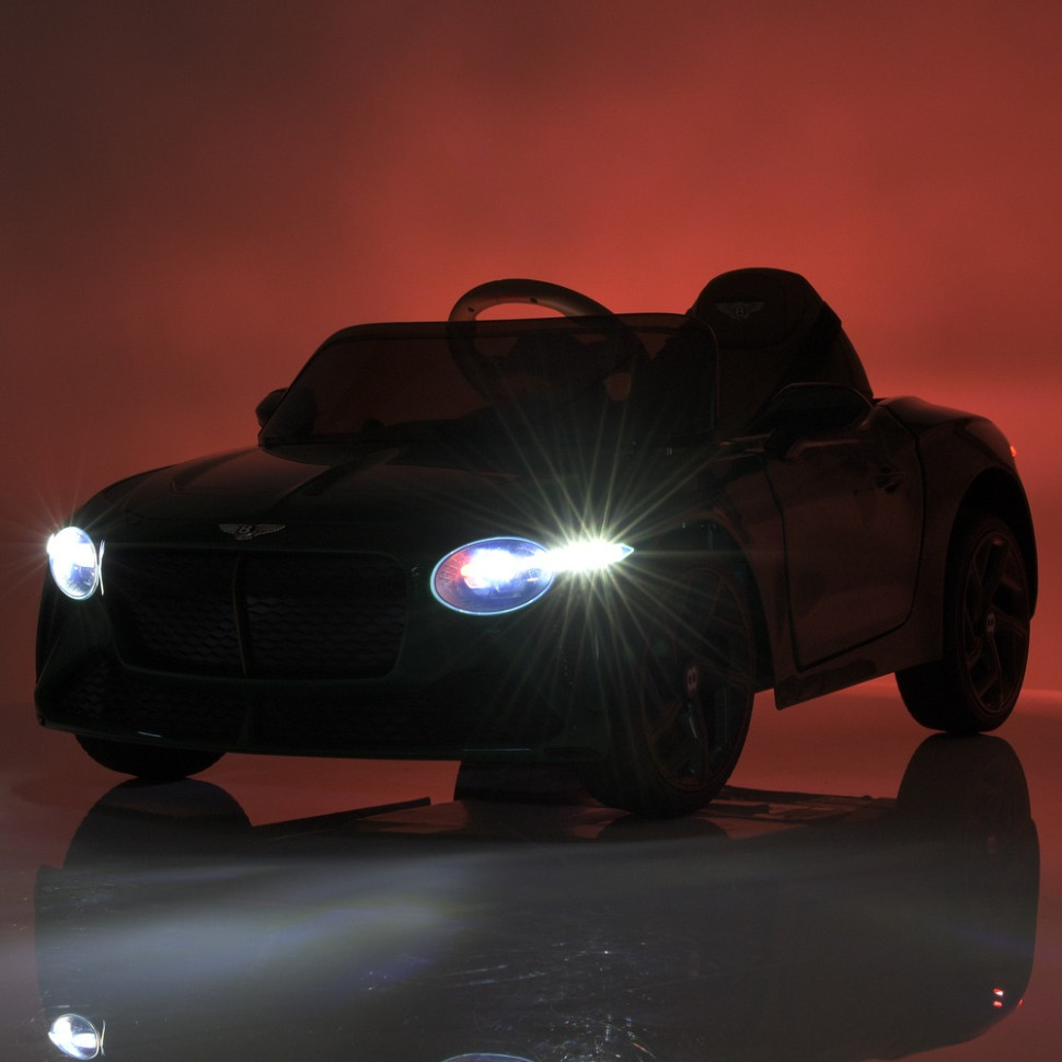 Дитячий електромобіль Машина Bambi JE1008EBLR-10(4WD) до 30 кг