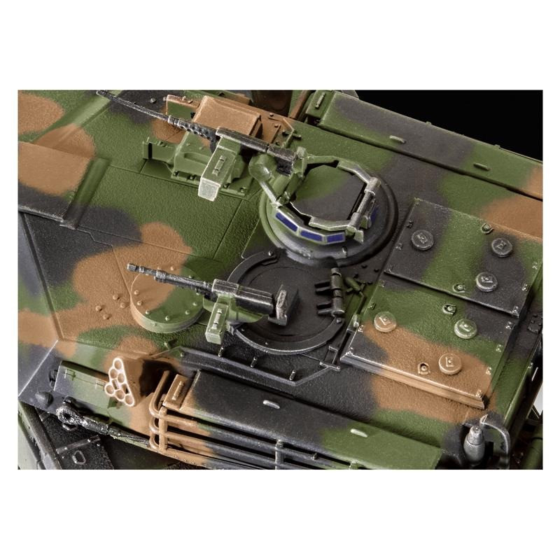 Сборная модель Танк Абрамс M1A1 AIM(SA)/M1A2 Revell RVL-03346 уровень 4, масштаб 1:72