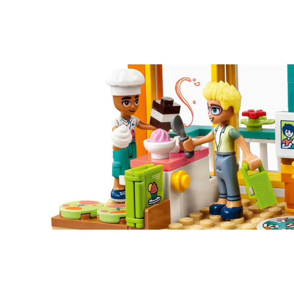 Конструктор LEGO Friends Комната Лео 41754