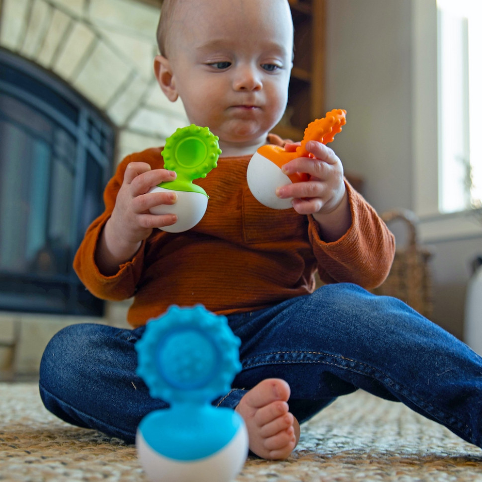 Прорізувач-неваляшка Fat Brain Toys F2172ML dimpl wobl 