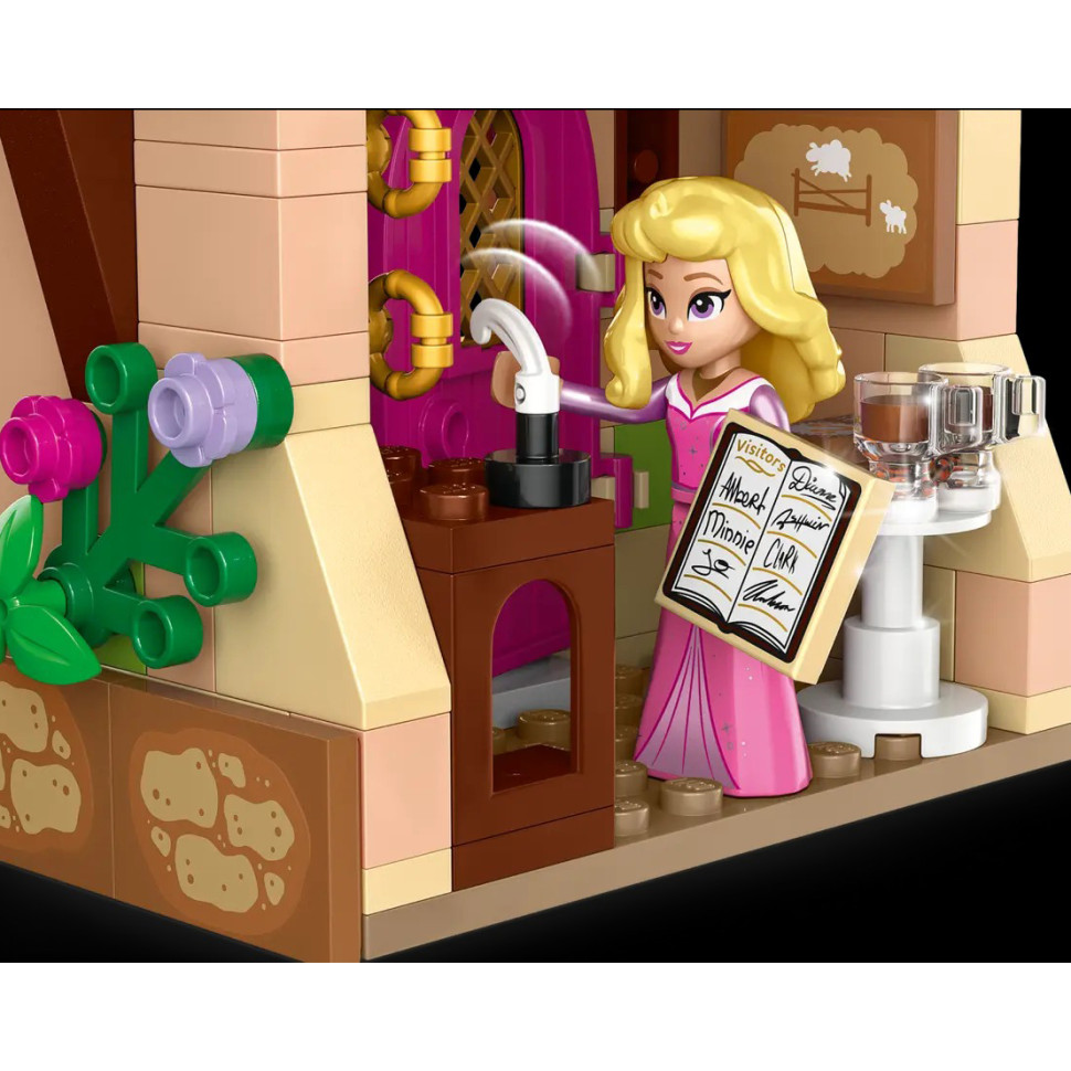 Конструктор LEGO Disney Princess Пригода діснеївської принцеси на ярмарку 43246, 817 деталей