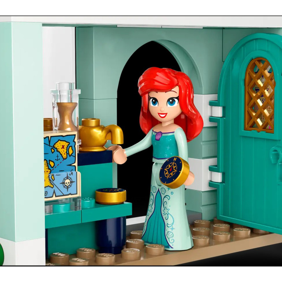 Конструктор LEGO Disney Princess Пригода діснеївської принцеси на ярмарку 43246, 817 деталей