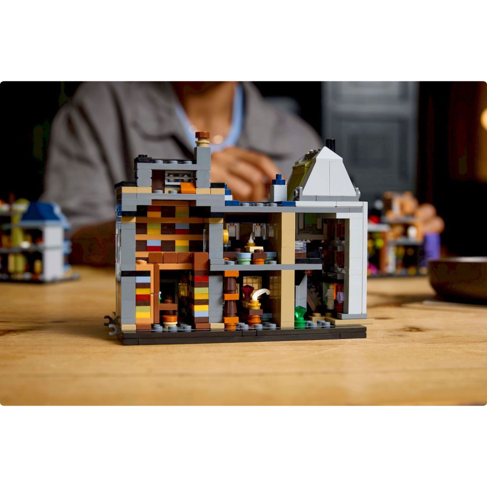 Конструктор LEGO Harry Potter Аллея Диагон. Колдовские магазины 76444, 2750 деталей