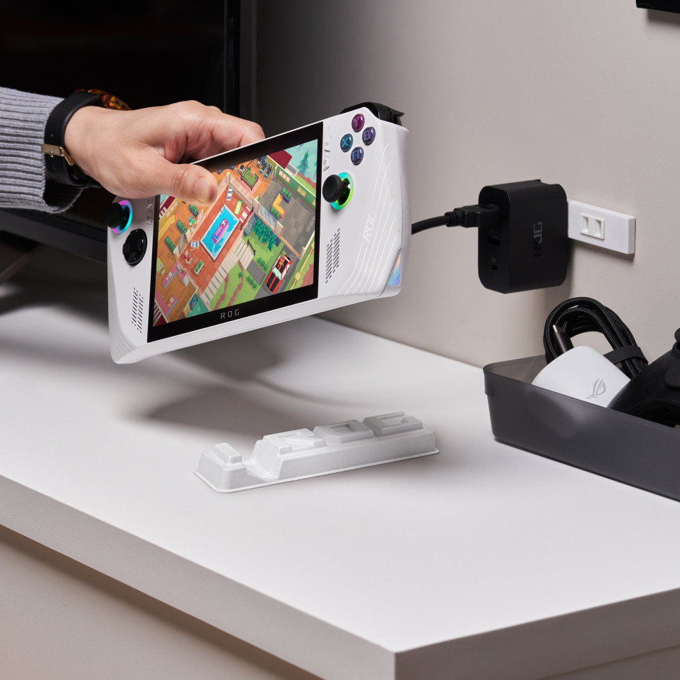 Игровая портативная консоль 