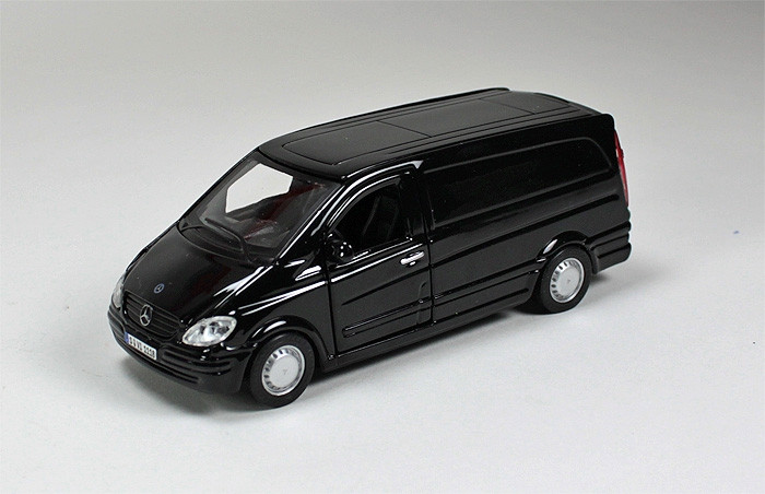 Автомодель - MERCEDES-BENZ VITO (серебристый, черный , 1:32)