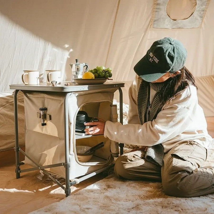 Розкладний стіл з полицями CNH22JU031 Naturehike 6975641888895 бежевий