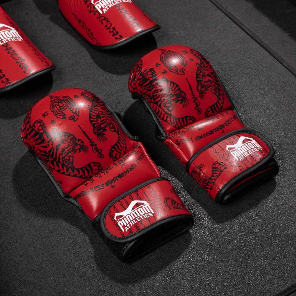 Перчатки для ММА Muay Thai Phantom PHMMAG2705-LXL Red, L/XL (капа в подарок)