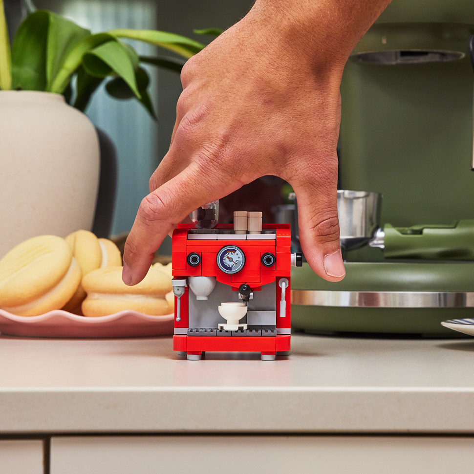 Конструктор у капсулі Кавомашина MAX 83224AGQ8 серії 