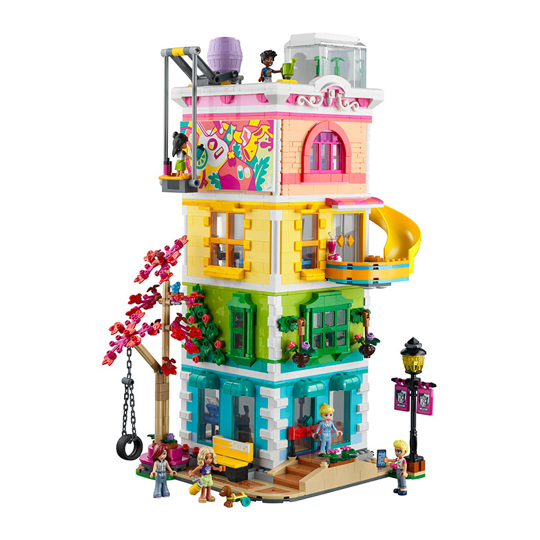 Конструктор LEGO Friends Хартлейк-Сити. Общественный центр 41748, 1513 деталей