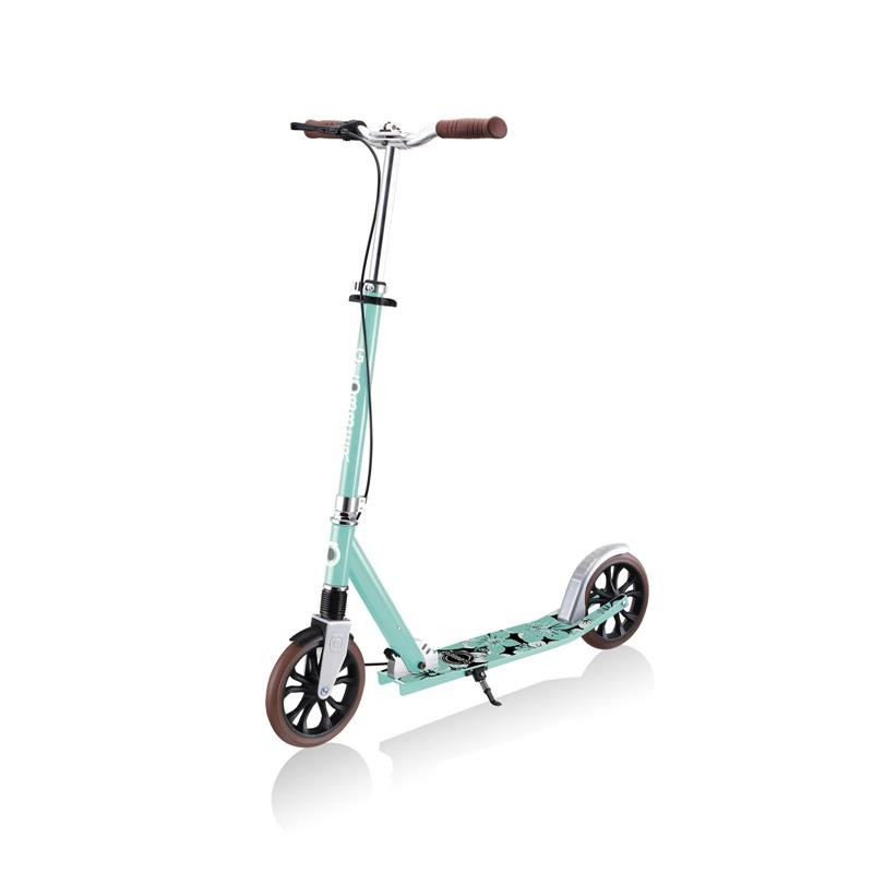 Самокат двухколесный NL205 DELUXE GLOBBER 685-206 с ручным тормозом, мятный