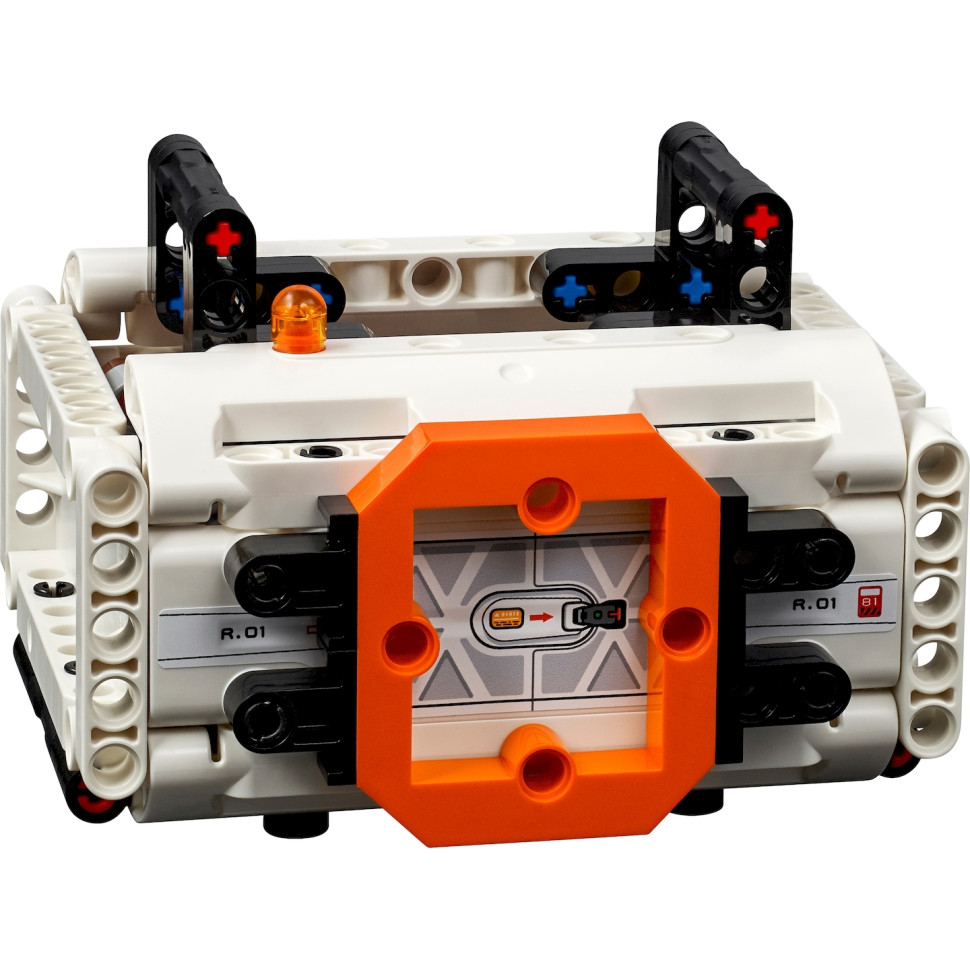 Конструктор LEGO Technic Грузовой космический корабль VTOL LT81 42181, 1365 деталей
