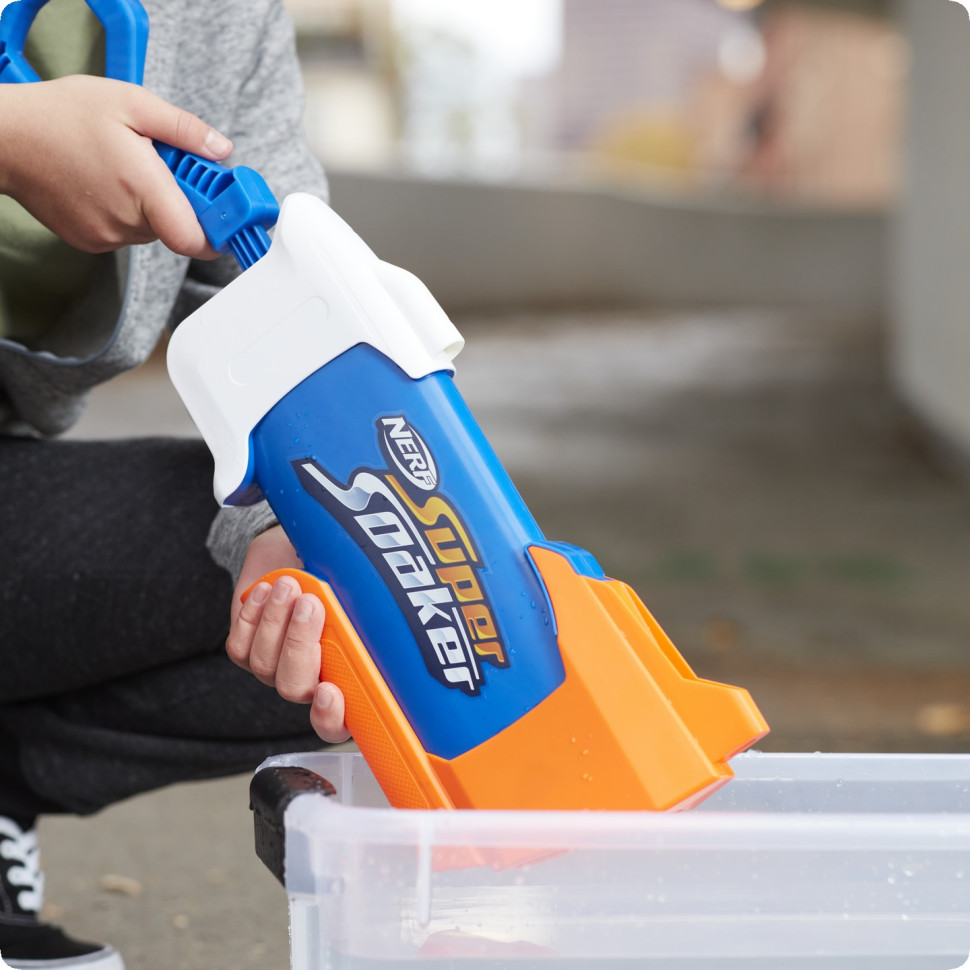 Водяні пушки Rainstorm NERF F3890 Super Soaker