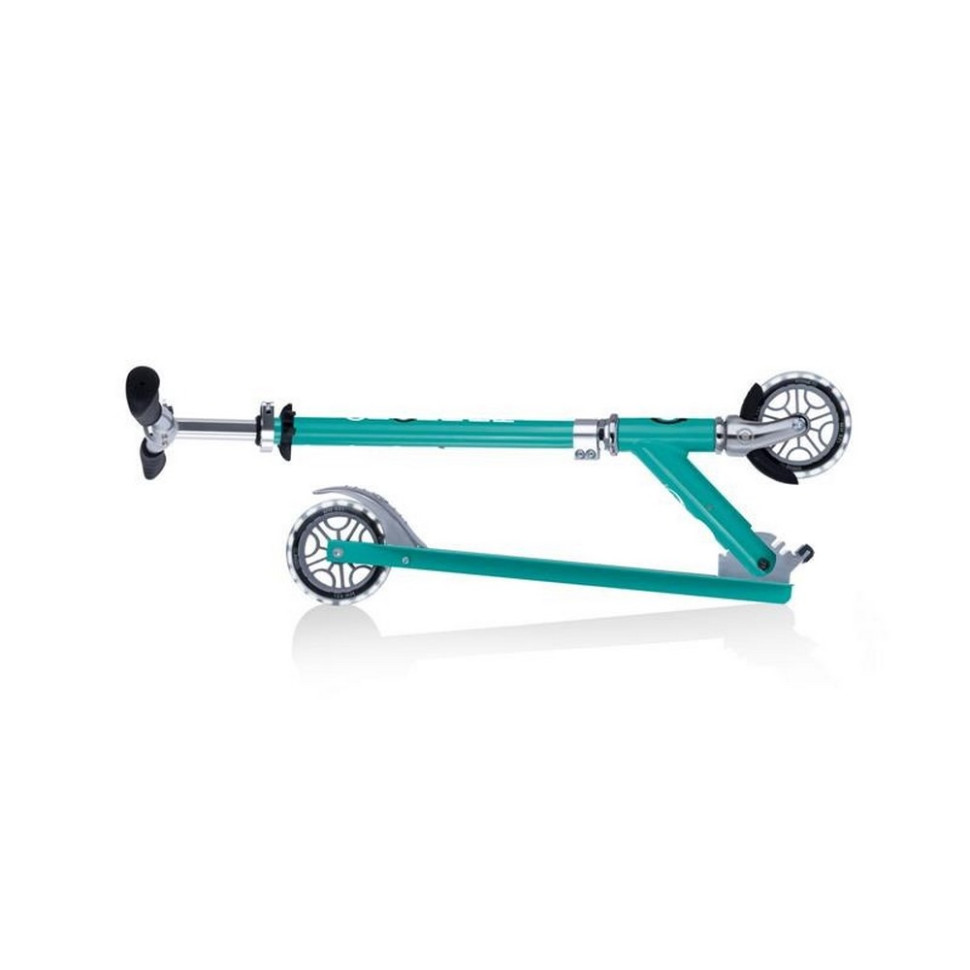 Самокат FLOW ELEMENT LIGHTS GLOBBER 721-307 нефритовый, колеса с подсветкой