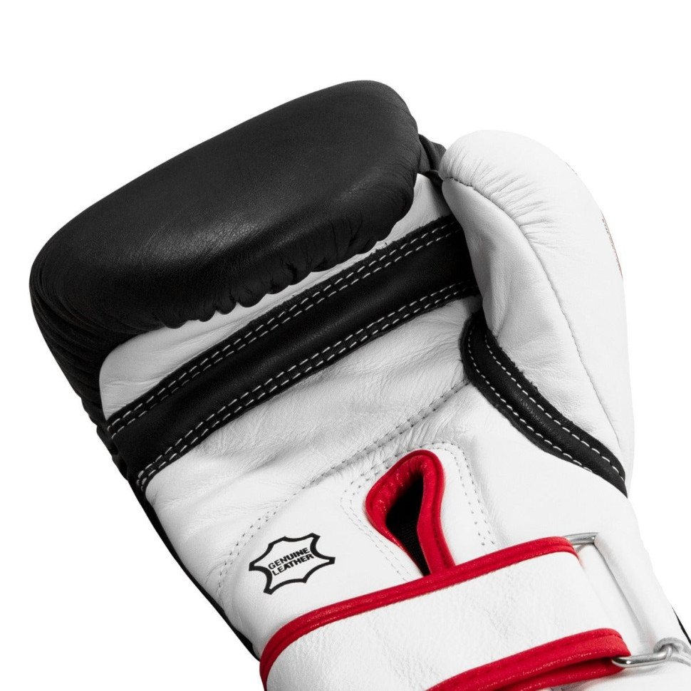 Боксерские перчатки Boxing Gel World TITLE GTWBG M BK 12 унций (бинты в комплекте)