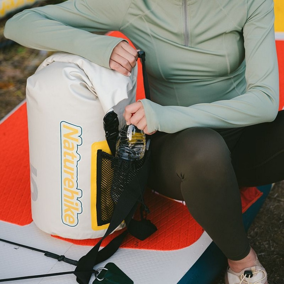 Водонепроницаемый чехол CNK2300BS017 Naturehike 6976023925375 белый 10 л