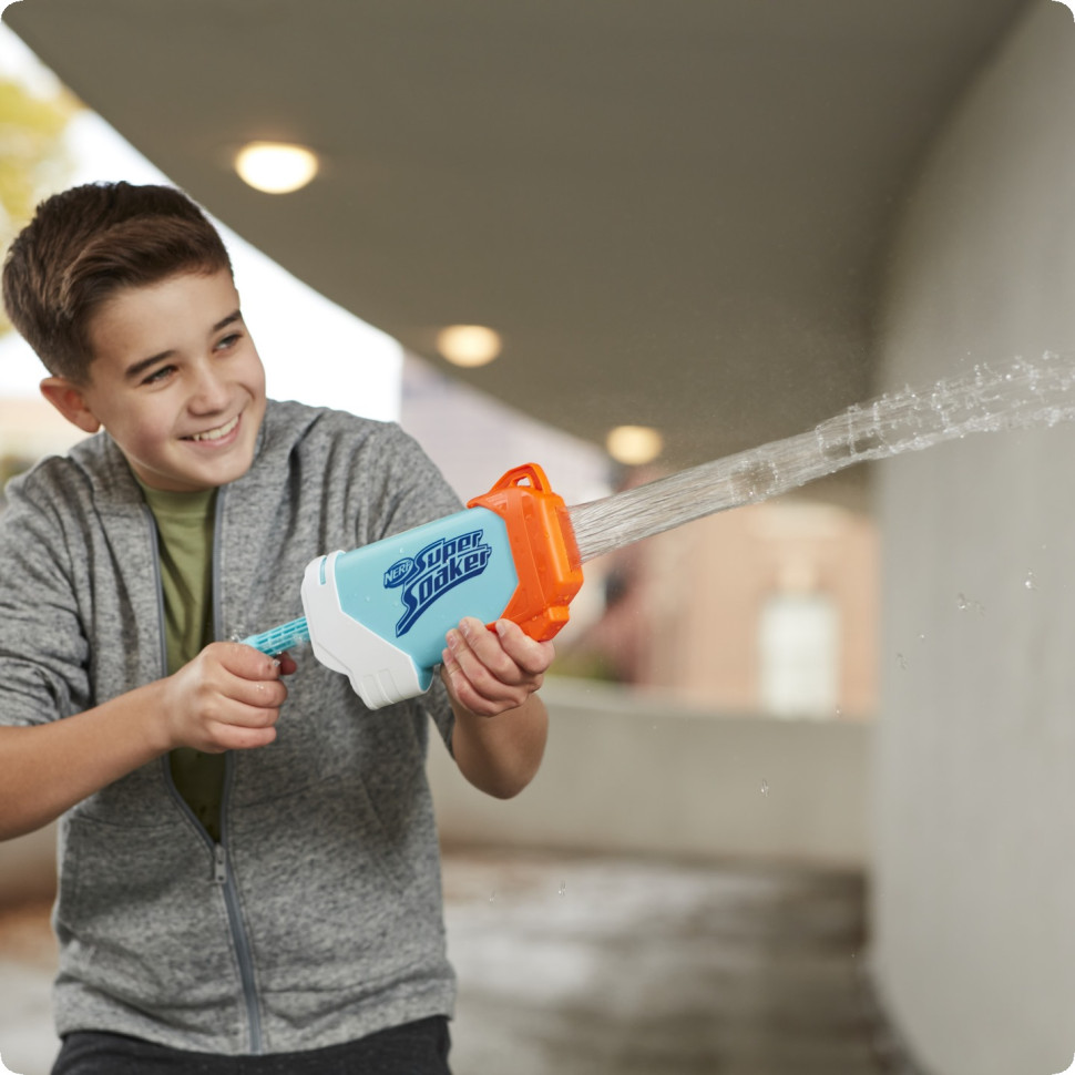 Водные пушки Torrent NERF F3889 Super Soaker