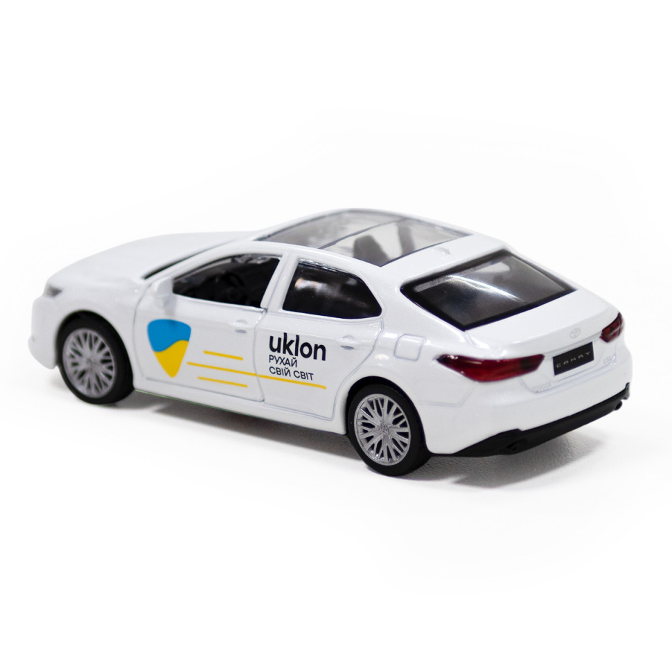 Автомодель детская TOYOTA CAMRY UKLON TechnoDrive 250291 инерционная
