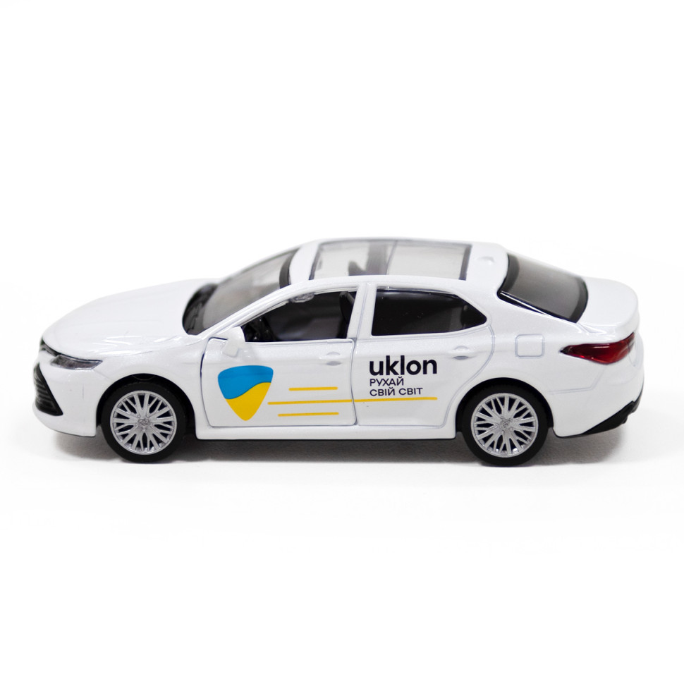 Автомодель детская TOYOTA CAMRY UKLON TechnoDrive 250291 инерционная