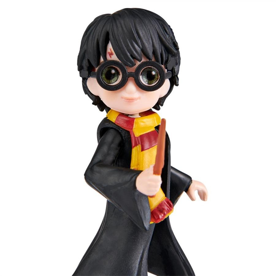 Коллекционная фигурка волшебника Гарри WIZARDING WORLD SM22008-1 (7,6 см)