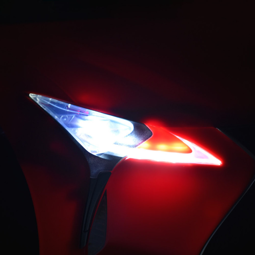 Дитячий електромобіль Bambi JE1618EBLR-1 Lexus до 30 кг
