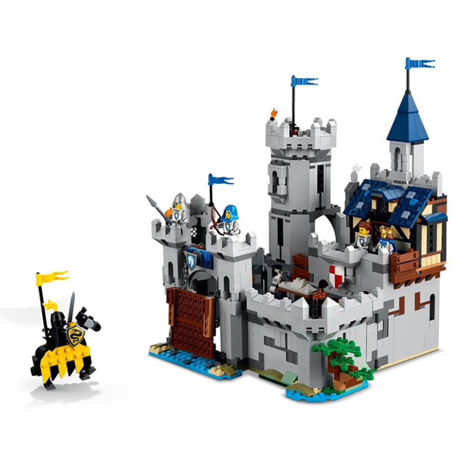 Конструктор Creator Середньовічний замок із лицарем на коні LEGO 31168, 1371 деталь