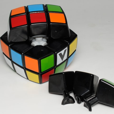 V-CUBE 3х3 Black Pillow | Кубик 3х3 чорний круглий 00.0034